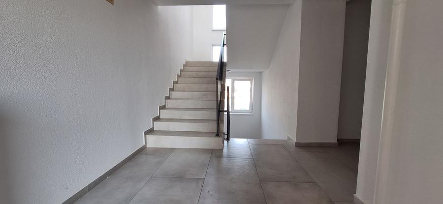 Apartament mobilat si utilat cu 1 loc de parcare