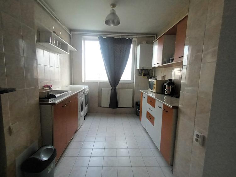 Apartament 3 camere , Drumul Taberei – Str. Pașcani + Loc de parcare inclus