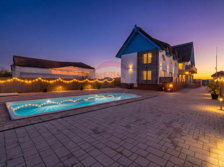 VILA IN MURIGHIOL | IESIRE LA LAC, DELTA DUNARII SI PISCINA | 6 CAMERE