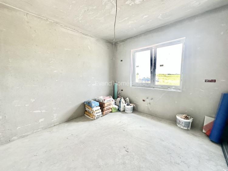 Duplex 4 camere 130 mp cu teren 320 mp langa Lidl Mosnita Veche - 16