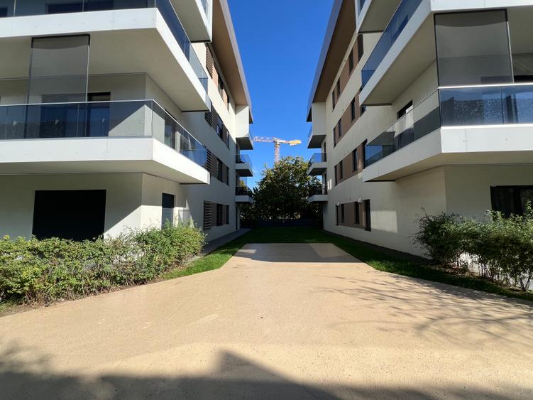Vanzare Apartament 3 Camere Iancu Nicolae | 2 locuri de parcare / Boxa incluse