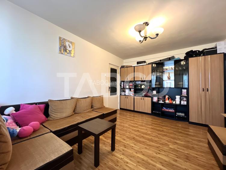 Apartament cu 3 camere de vanzare in Manastur zona BIG la cheie - 2