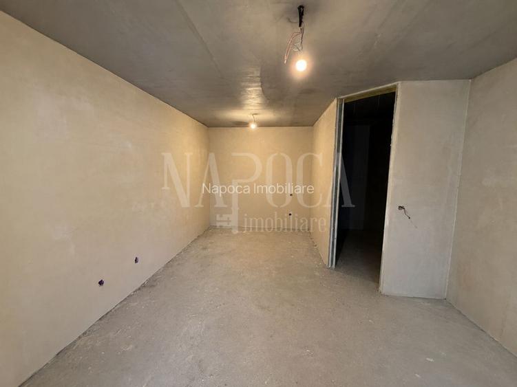 Apartament o camera de vanzare in Floresti - 2