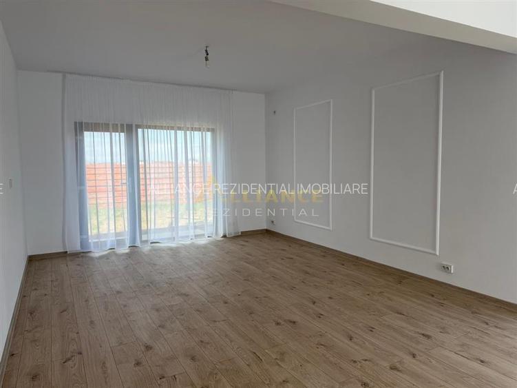 Casa individuala parter - 3 camere- 2 bai - teren 375mp - 5