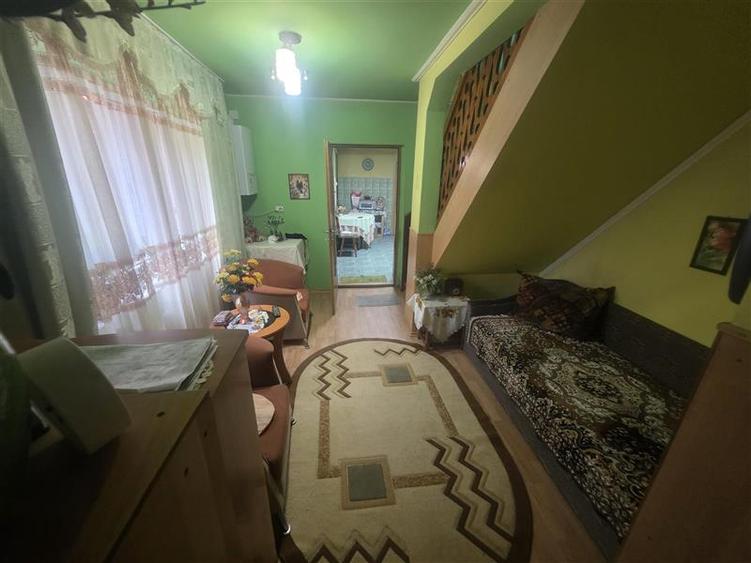 Casa de vanzare 6 camere, 2 bai,garaj, 7 Noiembrie, Targu Mures