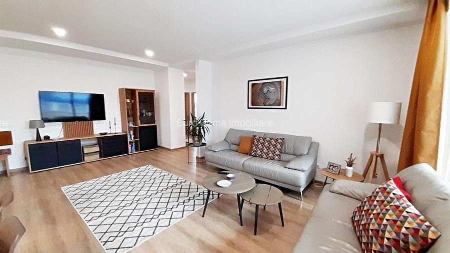 Penthouse cu 5 camere in URBAN PENTHA-zona Coresi - 2