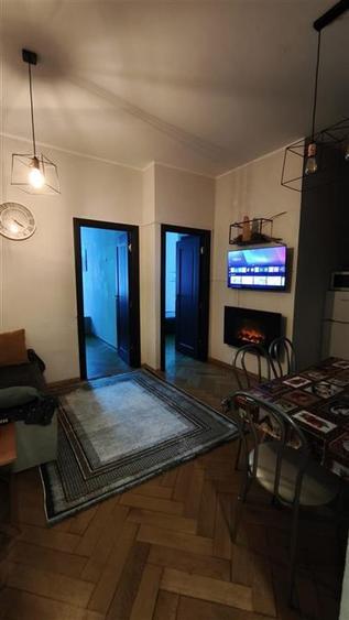 Investitie la cheie in zona centrala! 2 apartamente la casa, transformate in 3 u