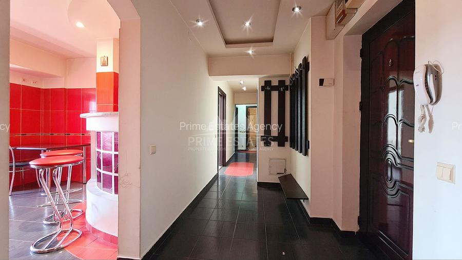 Inchiriere apartament 3 camere decomandat Unirii Fantani - 2