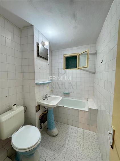 SOARELUI - 2 CAMERE - ETAJ 3 - BLOC IZOLAT - 2 DEBARALE - DECOMANDAT - 4