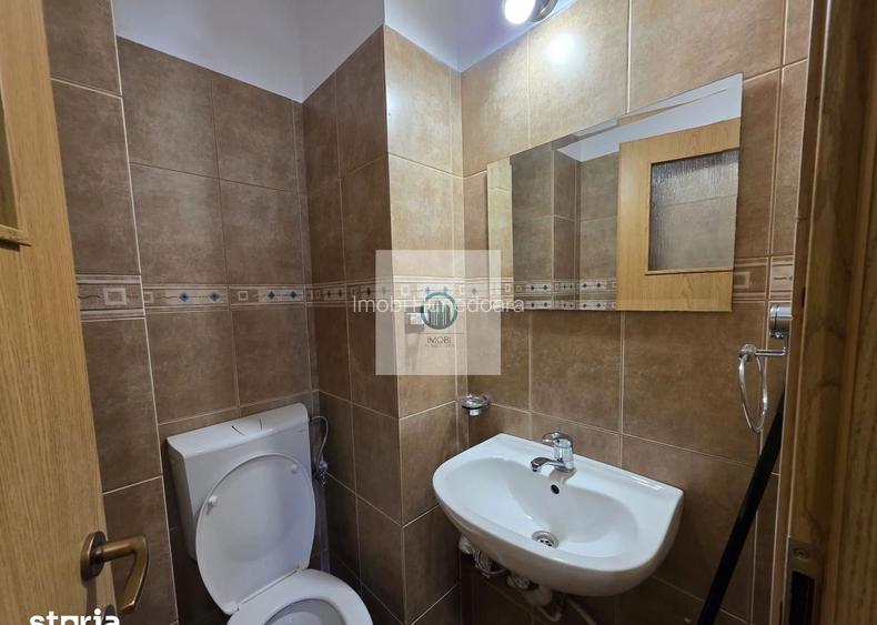 Apartament 3 camere, Decomandat, 74 mp, Deva – Bd. Decebal, Bloc 23