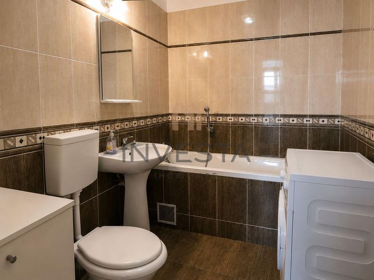 Apartament cu 3 camere + 2 parcari de inchiriat in zona Buna Ziua