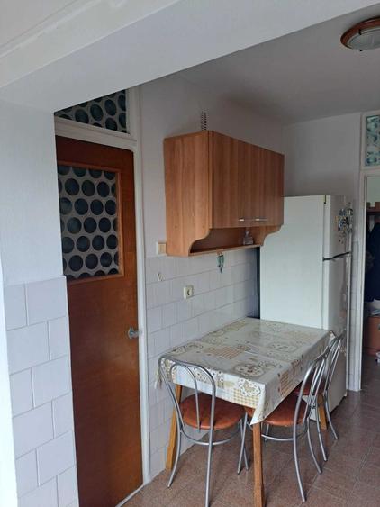 Vand Apartament 2 camere in Scriitorilor