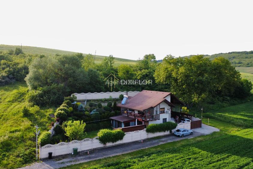 Casă pe două nivele | Sânișor | 235.000 € - 32