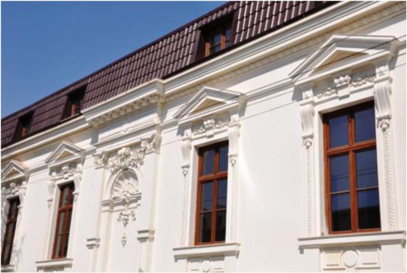 Apartament in zona Romana-Dacia cu 5 camere nemobilate