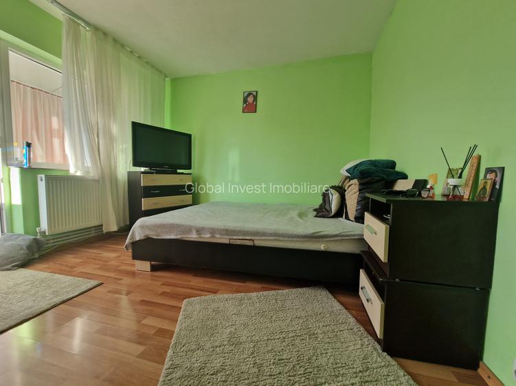 Navodari(Sud)- 3 camere decomandate confort 0, parcare, gaze - 87.000euro - 28