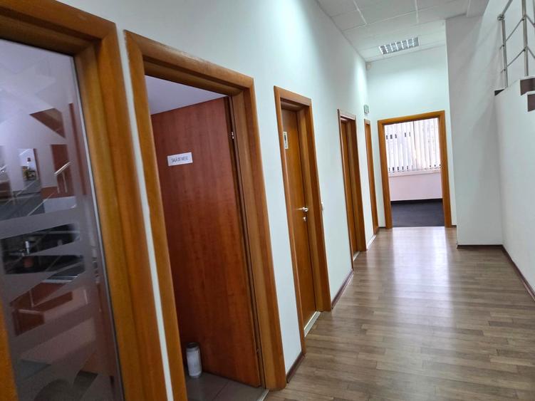 Proprietate top pretabil spatiu industrial cu teren 4000mp ,hala+birouri 1716mp