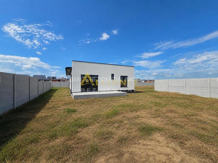 Casa parter- 100m de autobuz- 470mp teren- placa de beton - 7