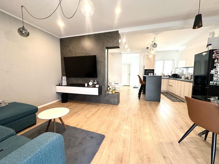 Duplex elegant cu 4 camere, 104 mp utili, 325 mp teren - Dumbravita