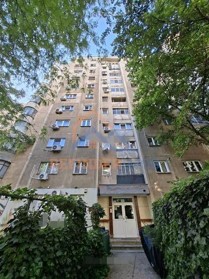 Garsoniera renovata complet, bloc 1986