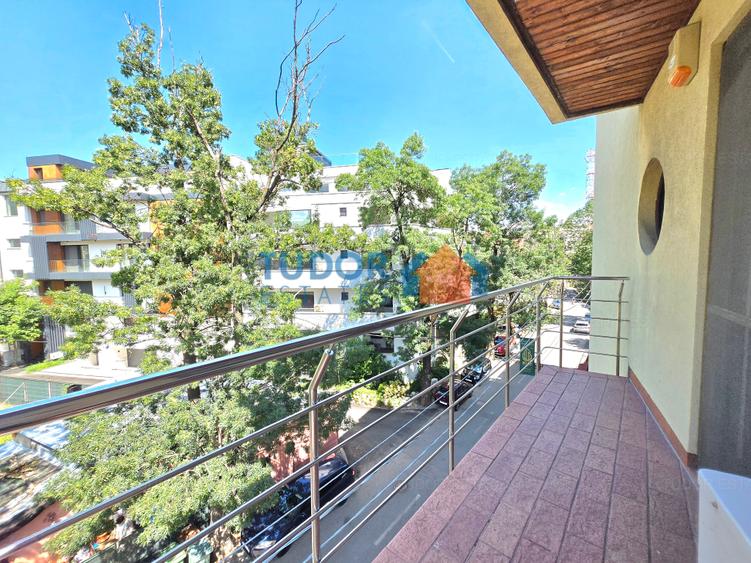 Great 4 bedrooms duplex apartment at the 2+3 floor - next to Herastrau Park