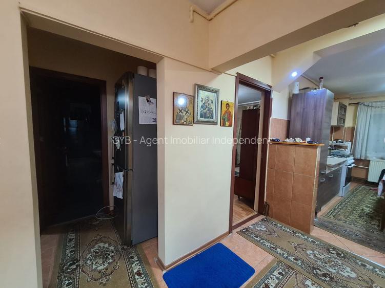 Apartament spatios cu 4 camere, 2 balcoane – Marghita, zona Penny - 6