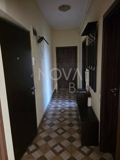 Apartament 2 camere, decomandat, loc de parcare, zona Kogalniceanu