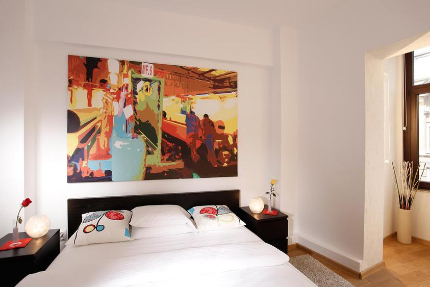 (5221) 3 camere Pitești, în vilă, central