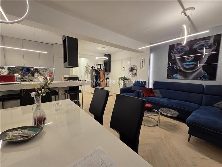 Apartament cu amenajare designer de vanzare in Green Valley Noua