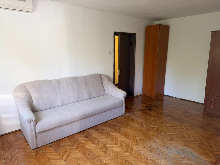 Metrou Dristor, - apartament 2 camere -investitie sigura