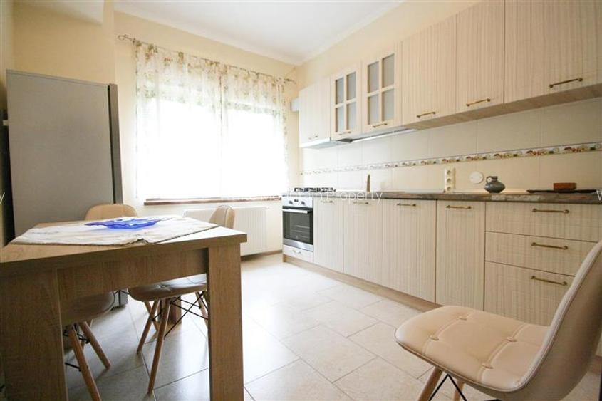 Apartament central cu acces la gradina si 2 locuri parcare - 17