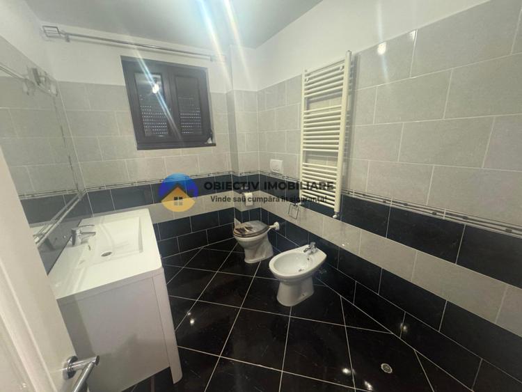 Casa+ teren 1156 mp de vanzare - zona Fermelor