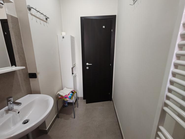Apartament 2 camere in bloc vila zona AFI
