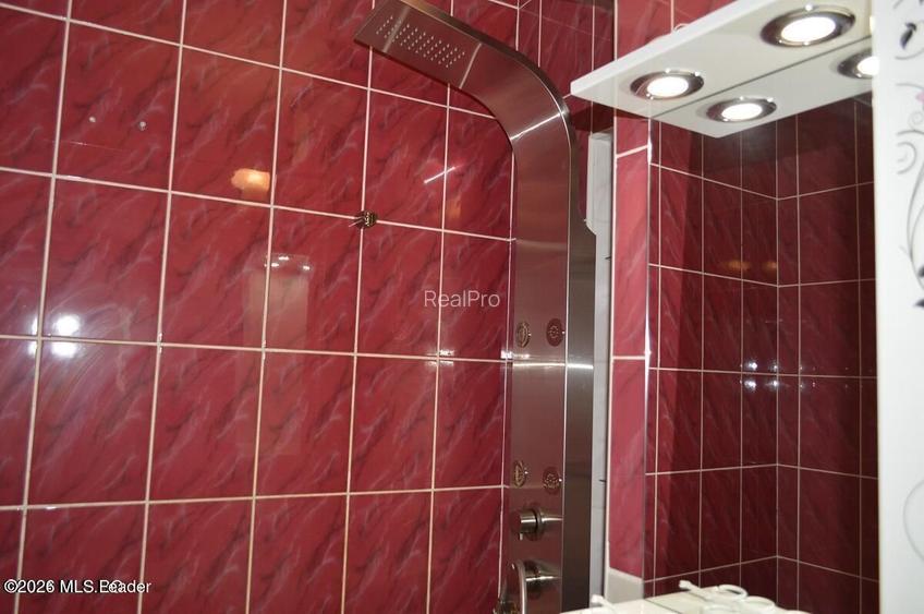 Centru - Apartament 4 camere - 103 mp, 3 balcoane, loc de parcare! - 20