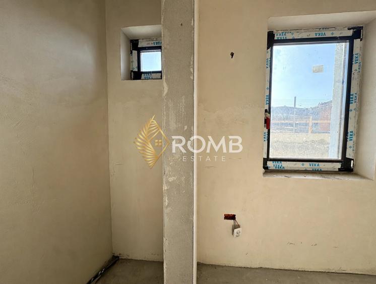 Casă individuală pe un singur nivel, clasa A, 300 mp curte, intrare Chinteni
