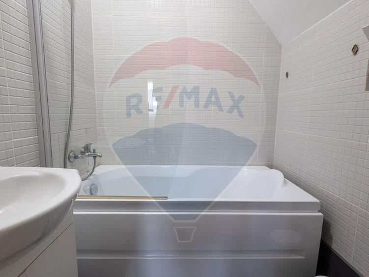 Pensiune 9 camere utilata – potential turistic si medical