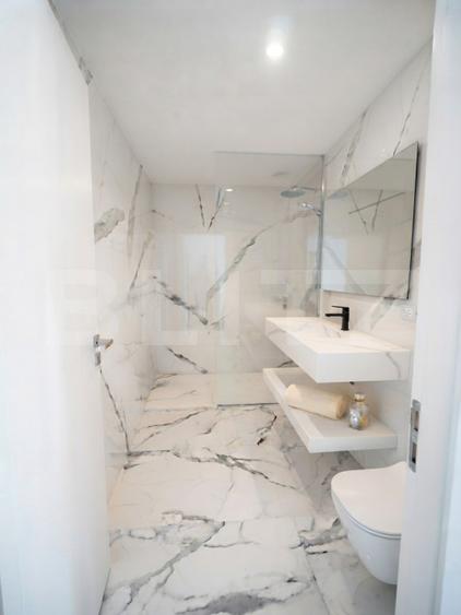 Apartament 3 camere, 58 mp, parcare subterana, zona Frunzisului