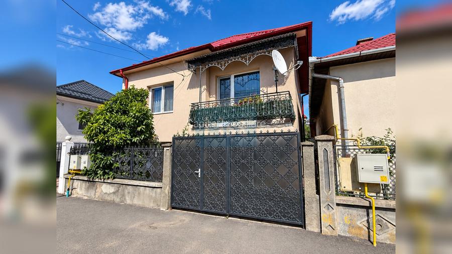 Casă individuală cu 2 apartamente complet independente , Baciu