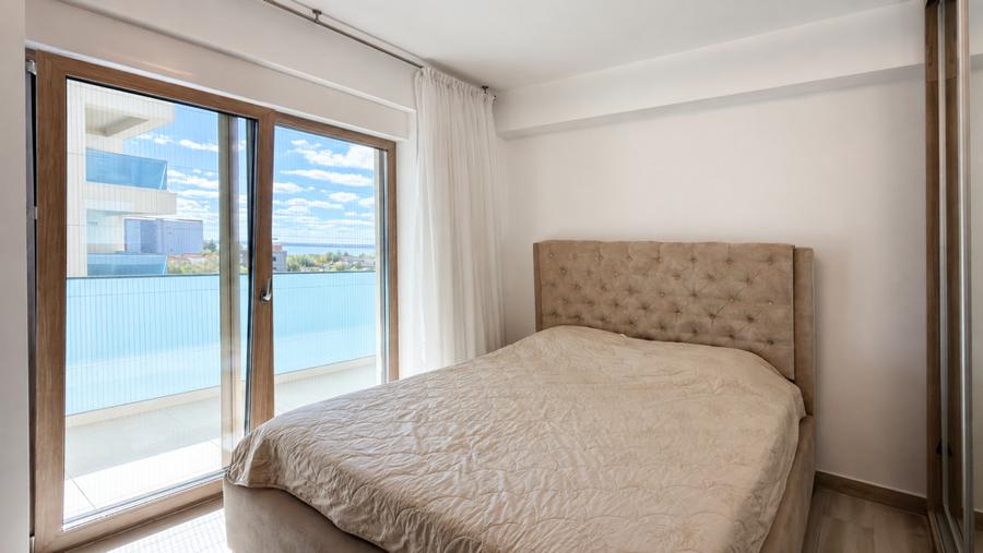Apartament Premium 3 camere| Balcon 25 mp| Vedere la mare si lac+loc de parcare