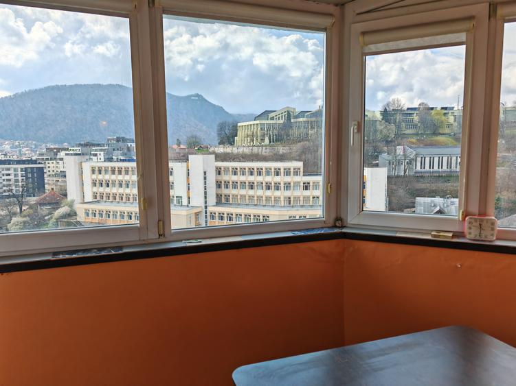 Apartament 2 camere confort sporit, liber la vanzare zona Grivitei