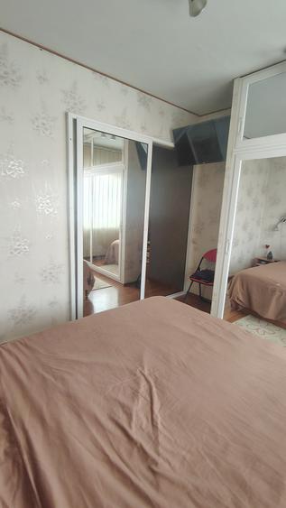 Balada - apartament cu 4 camere decomandat, centrala pe gaz