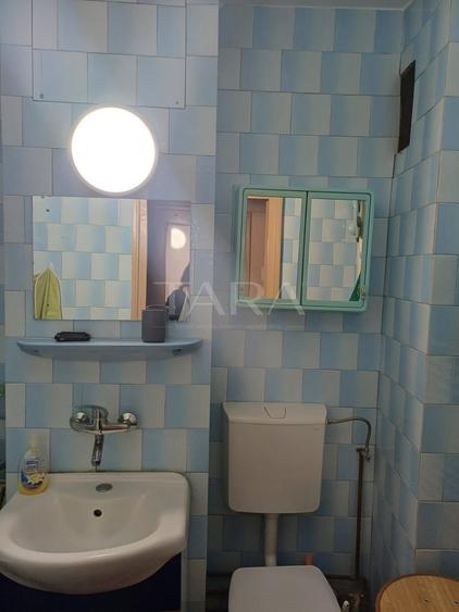 Apartament 4 camere, 64 mp, balcon, Mănăștur, zona BIG.