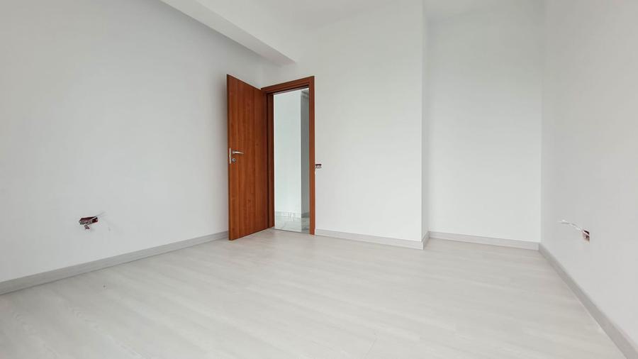 Ideal investitie !Apartament la cheie in Mamaia pe malul lacului