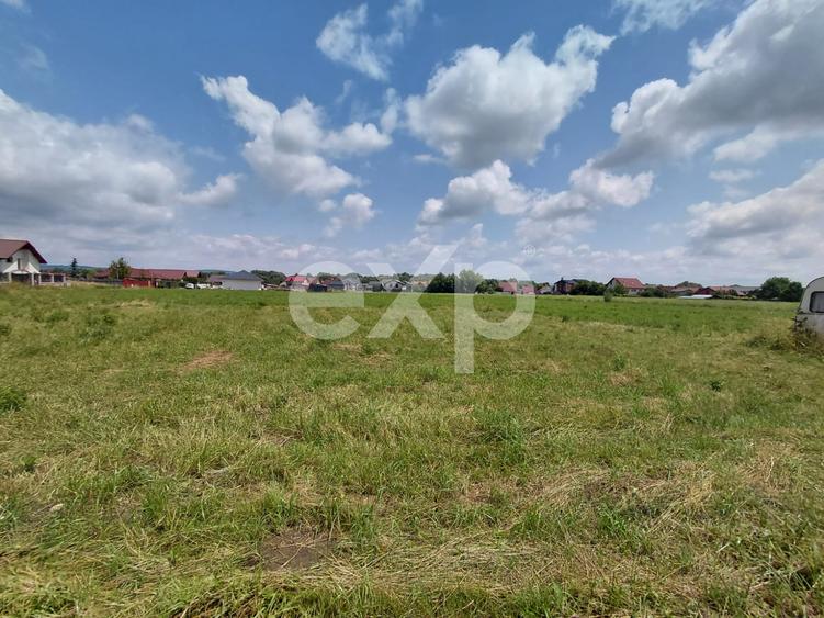 Teren de vânzare Bod – 892 mp Toate utilitățile CU Disponibil 44600 E