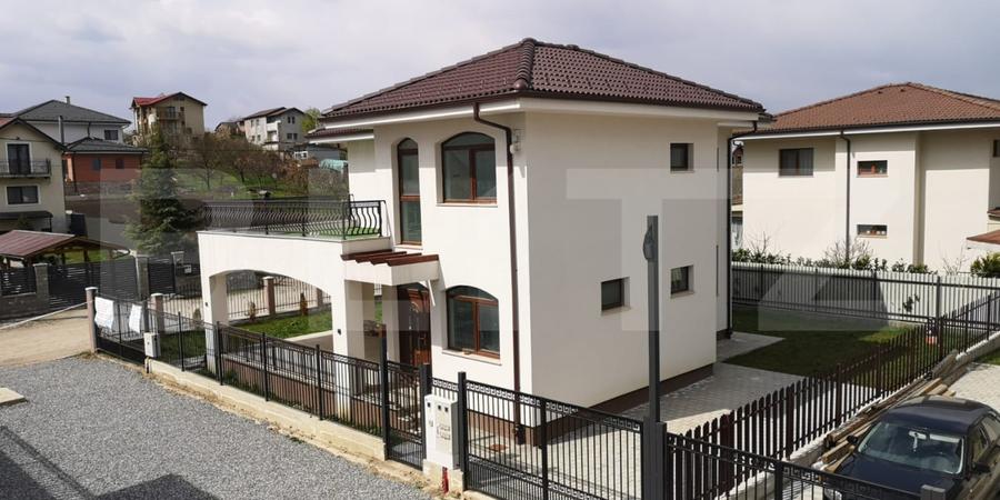 Casa in stil mediteranean, cu 4 camere, 158 mp, zona Dezmir
