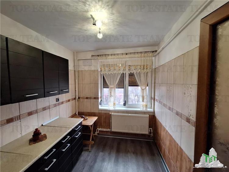 Apartament 2 camere - B-dul Independentei - vanzare Braila