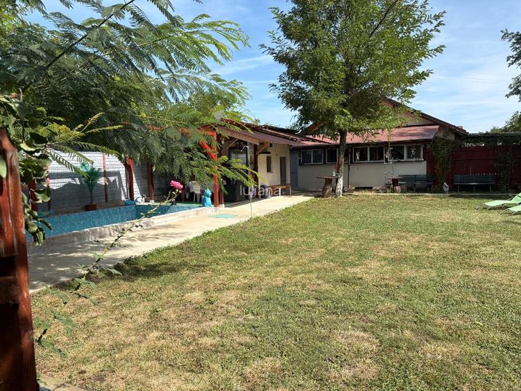 Oază de liniște la cheie – Vilă P+M, piscină subterană 27 mc, amenajata mobilata - 12
