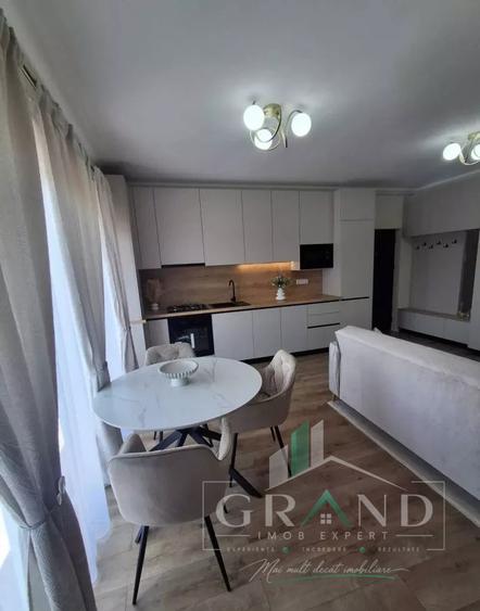 Apartament 2 camere | Etaj Intermedeiar | Parcare inclusa