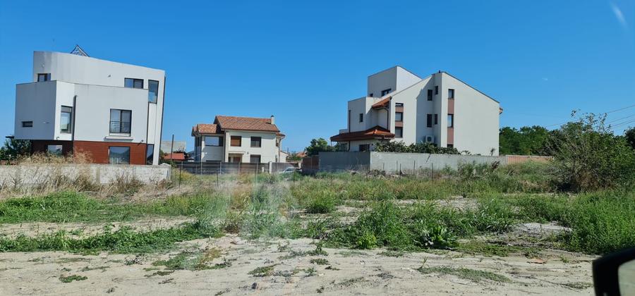 Teren de vanzare in Palazu Mare