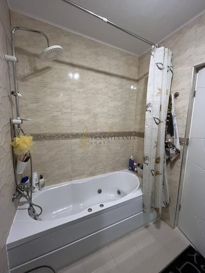 Apartament 3 camere, 76 mp utili, parcare subterana–Strada Maslinului