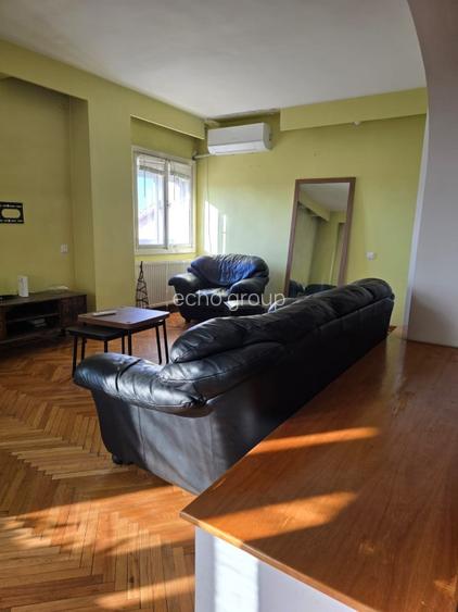 OCAZIE! APARTAMENT PE 2 NIVELE SAGUNA  - 2